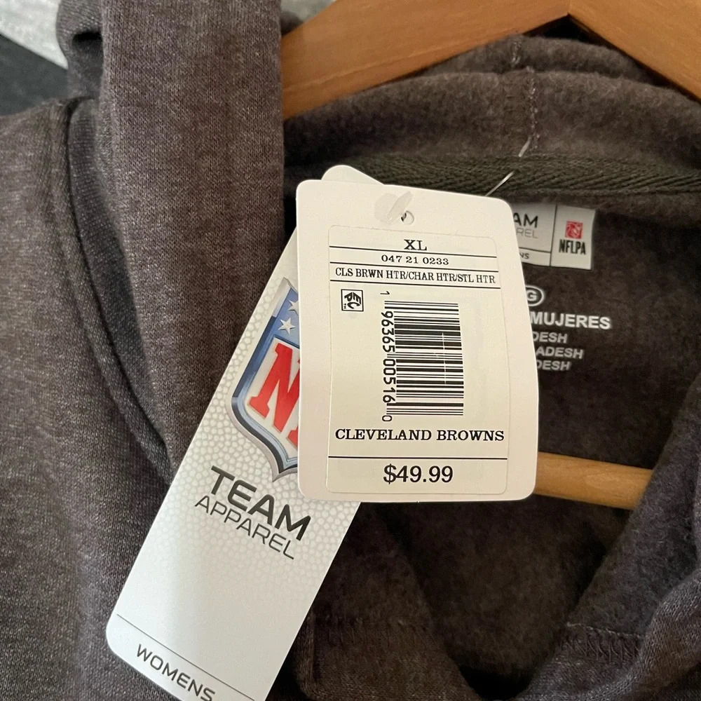 NWT! Women’s Cleveland Browns football brown/gray hoodie sweatshirt Size XL - Picture 5 of 5
